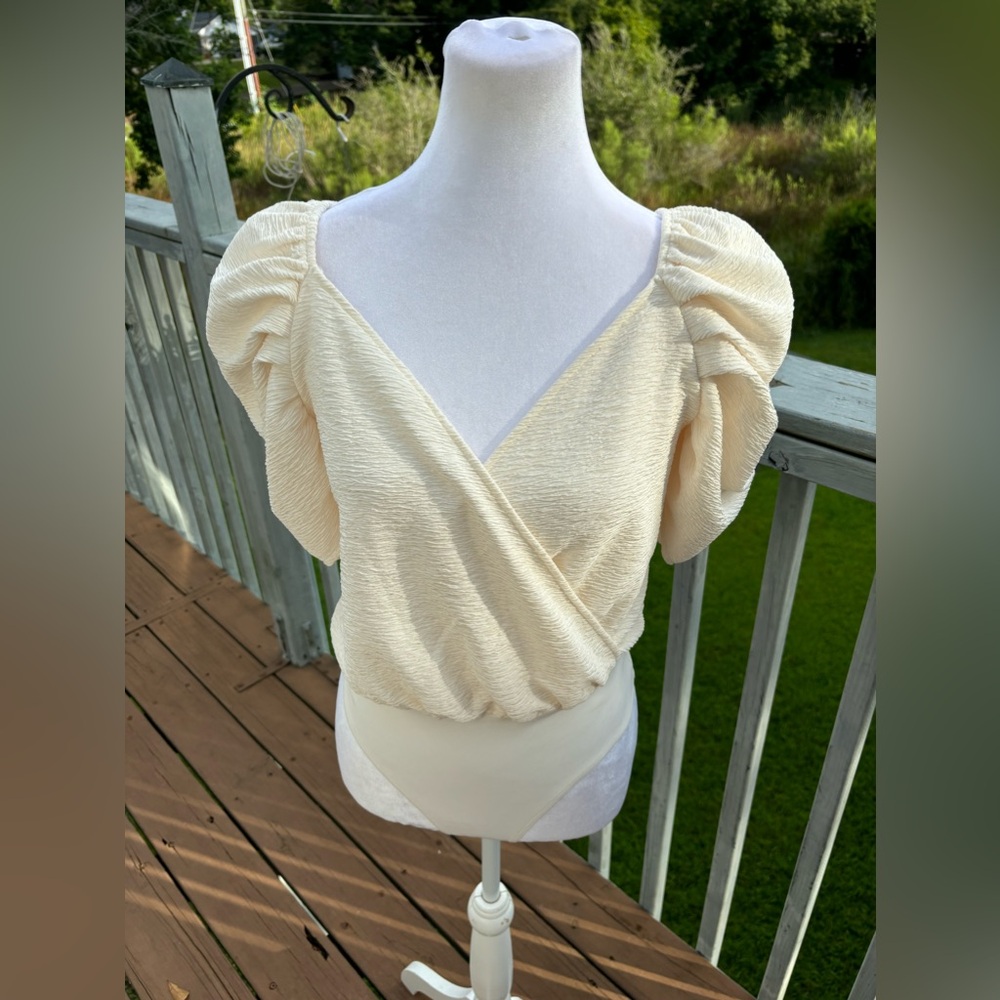 Express Faux Wrap Body Suit by Express Size XS